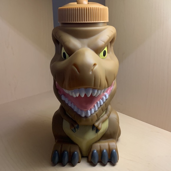 Universal Dining Jurassic Park Trex Sipper Cup 32oz Universal